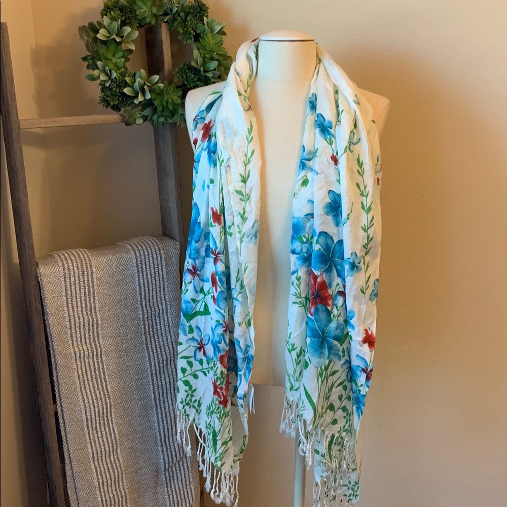 NWT | pashmina aaa floral scarf - Picture 5 of 6